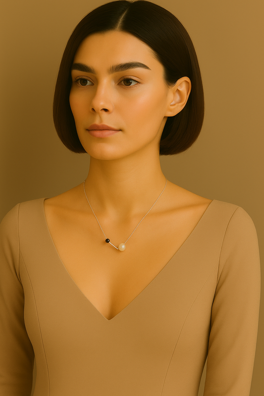 Akoya Duet - Pendant in Sterling Silver (White & Black Pearls)