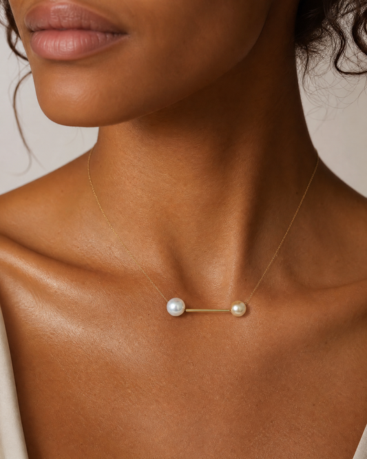 Akoya Duet - Pendant in 18K Gold (White & Gold Akoya Pearls)