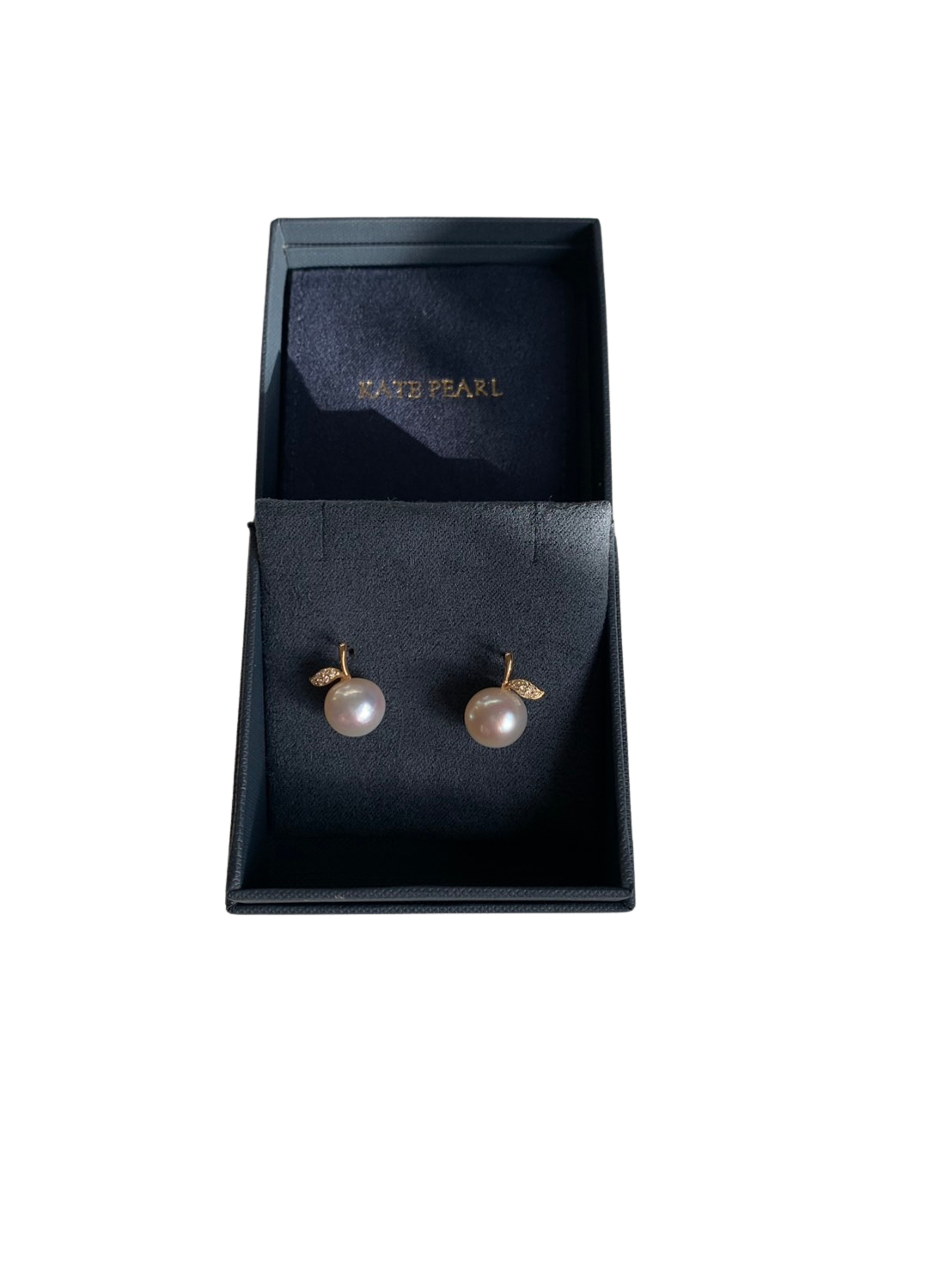 Pomelle - Akoya Pearl Stud Earrings in 18K Gold, diamonds