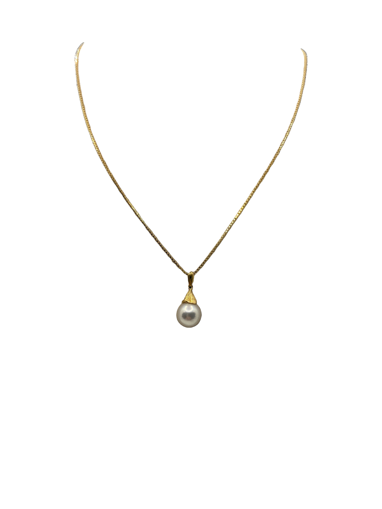 Spire - Akoya Pendant with 18k Gold