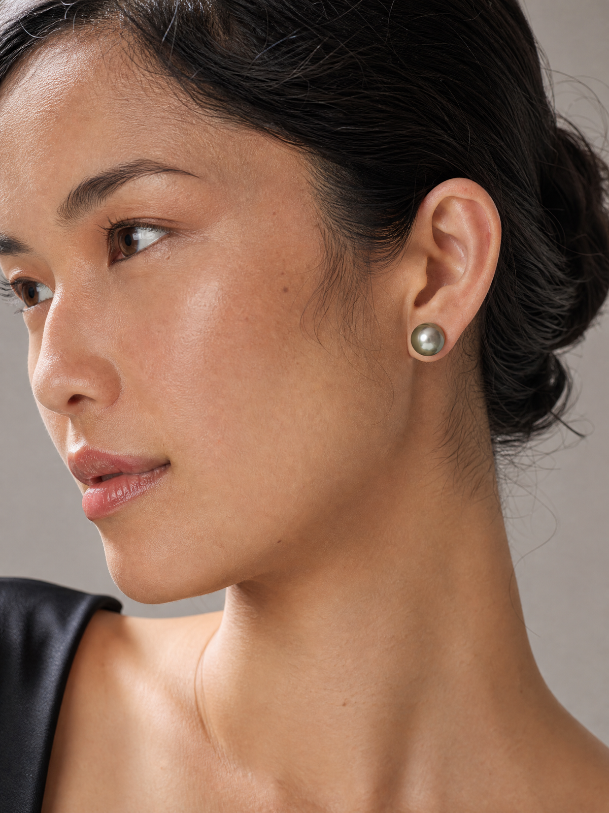 Eclipse - Tahitian Pearl Stud Earrings in 14K White Gold
