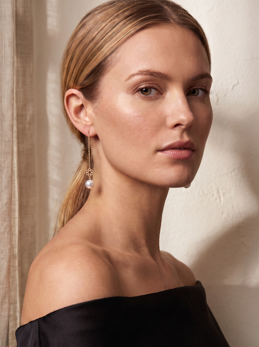 Bloom - 18K Gold Chain Earrings with Akoya Pearl