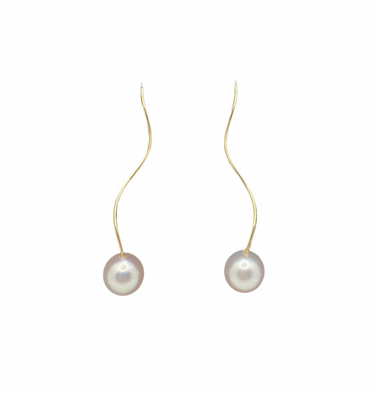 Ocean Flow – Akoya Pearl Drop Earrings in 18K Gold