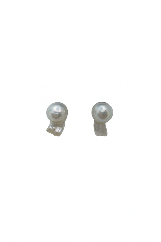 Drift - 9.3mm Akoya Pearl Earrings in 18K Gold